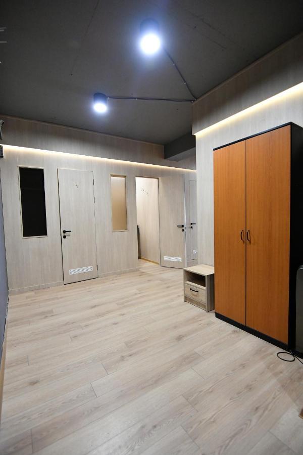 Capsuleplus Saburtalo Тбилиси Экстерьер фото